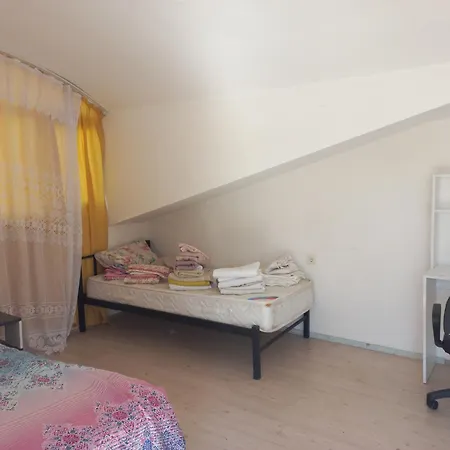Comfort - Whole Appartments - Shared Kitchen - Airport Shuttle Bookable Διαμέρισμα Αλάνια