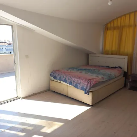 Διαμέρισμα Comfort - Whole Appartments - Shared Kitchen - Airport Shuttle Bookable