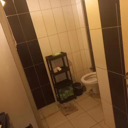 Διαμέρισμα Comfort - Whole Appartments - Shared Kitchen - Airport Shuttle Bookable *